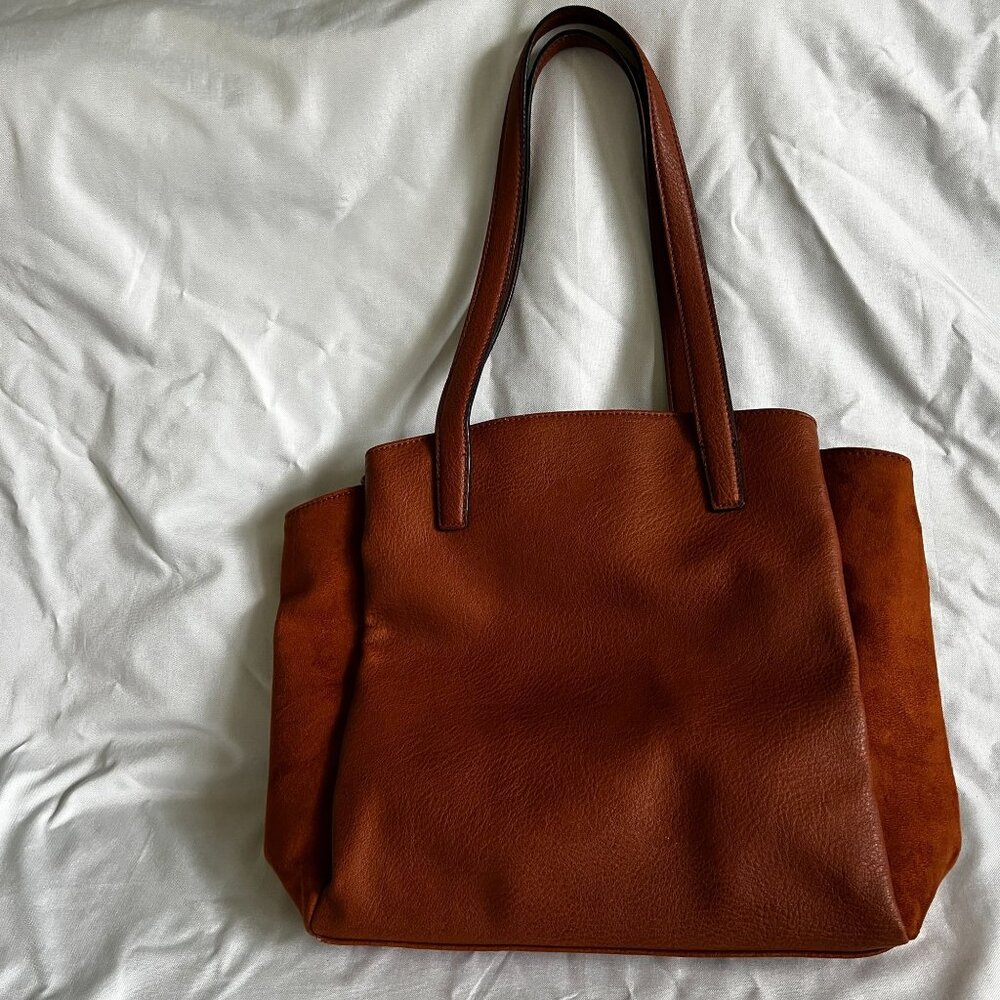 Lauren Conrad Brown Leather Tote Bag With Suede Side Panels & Shoulder Straps - Picture 5 of 9